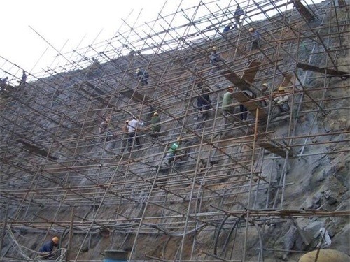 铁西公路桩基检测